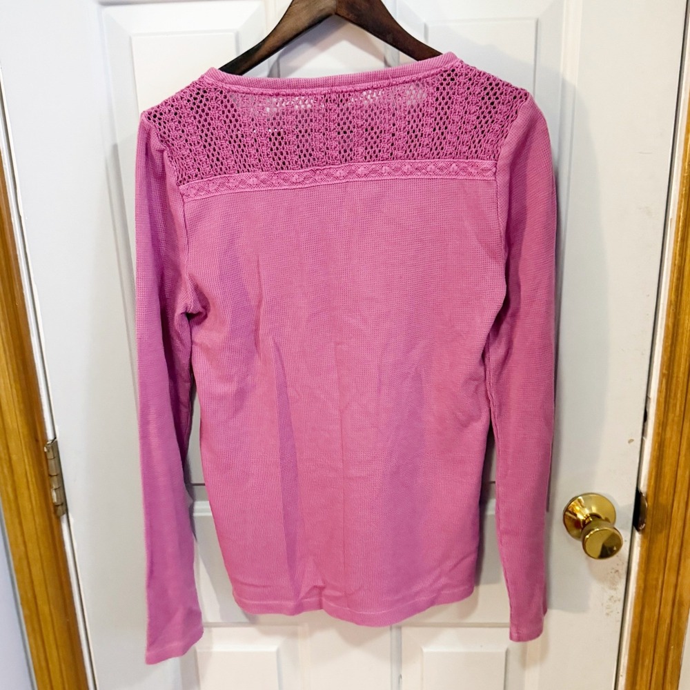 Lucky Brand Thermal Top Women Medium Pink Crochet Lace Waffle Knit Long Sleeve - Picture 6 of 7